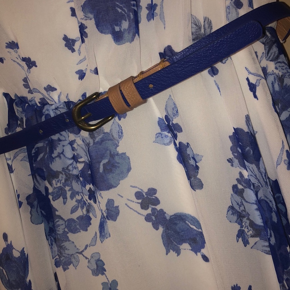 Dress - Picture 2 of 6